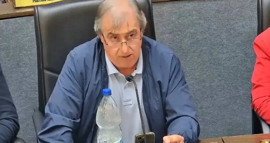 Edil Rodríguez cuestionó el "flechado" de la calle 25 de Agosto y propuso alternativas de tránsito