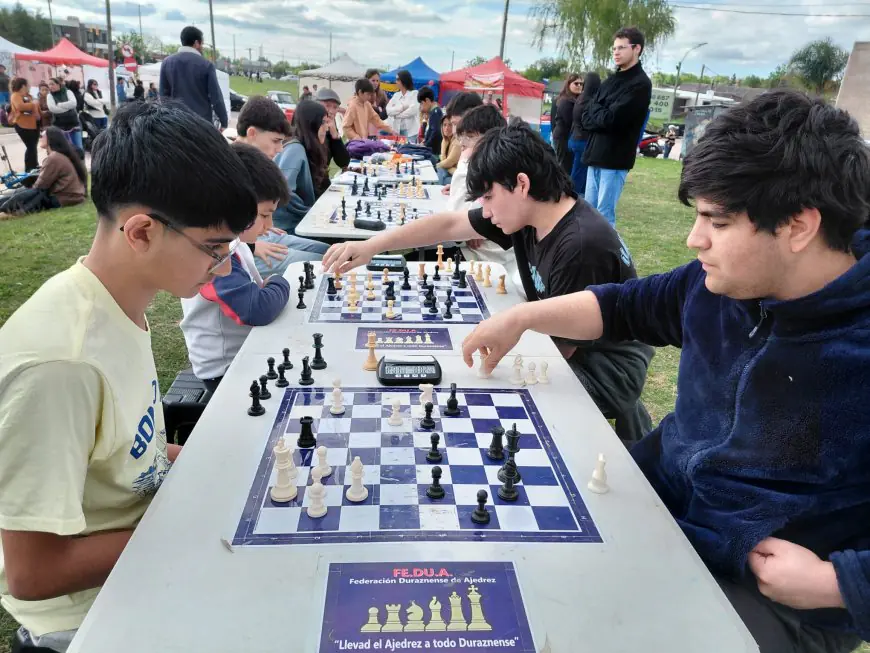 Augusto Grassi ganó el 4° Torneo de Ajedrez “Emprende” en la Feria REDEX